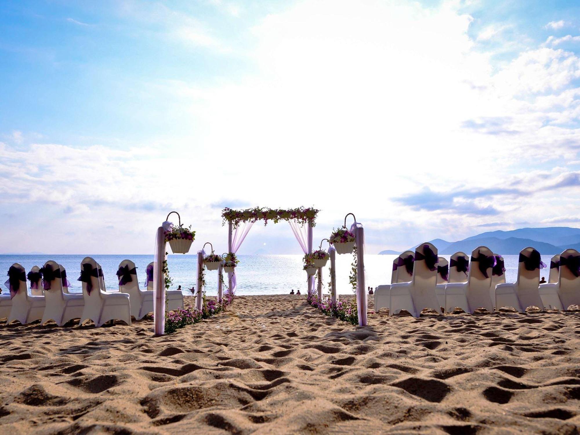 Novotel Nha Trang Exterior photo
