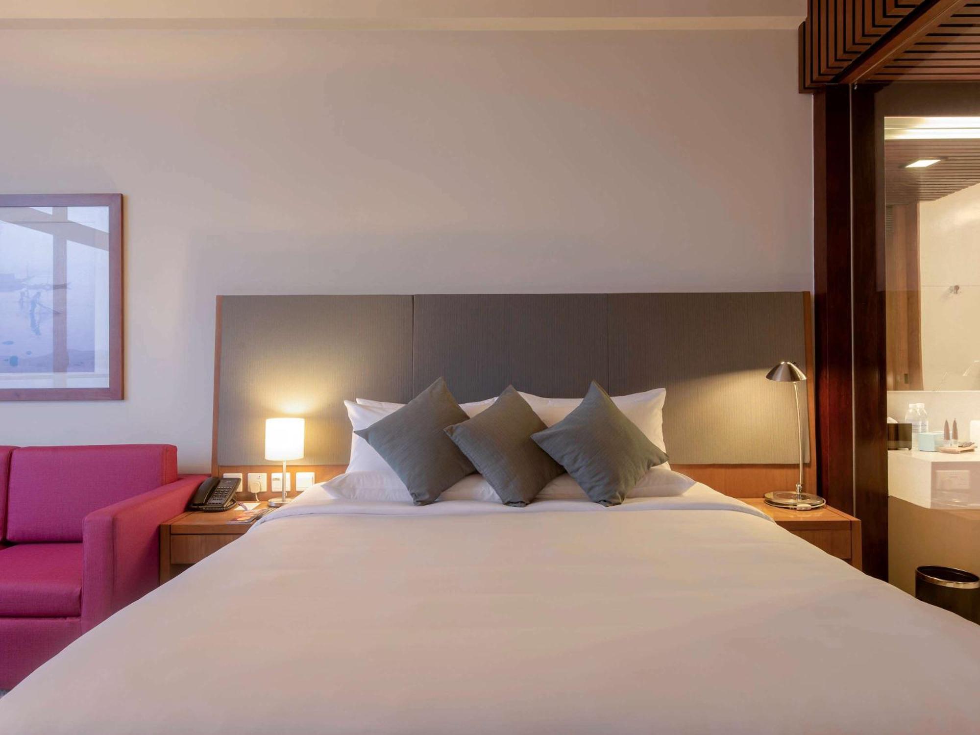 Novotel Nha Trang Exterior photo