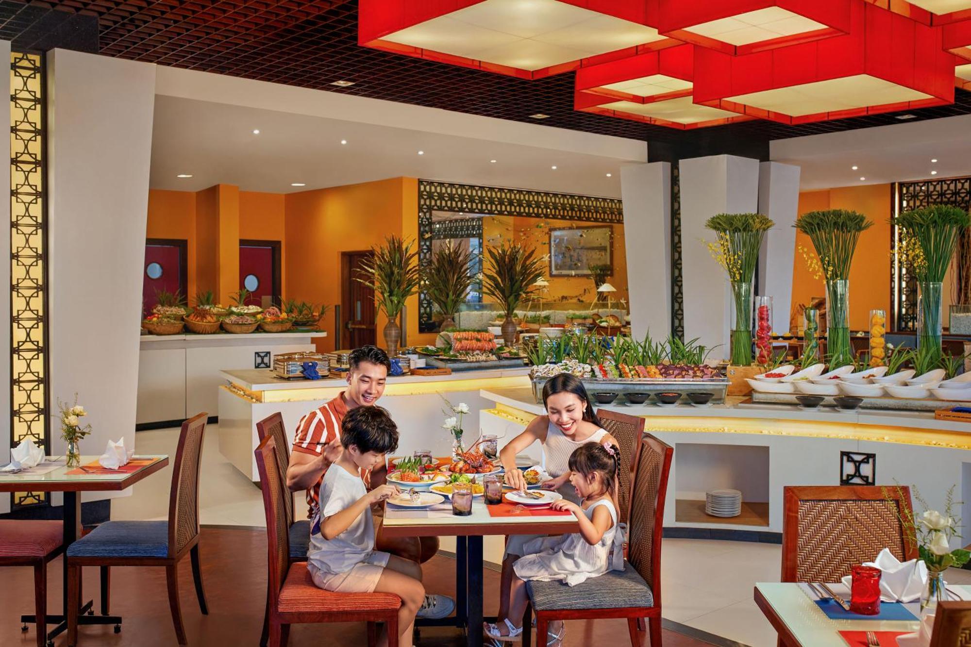 Novotel Nha Trang Exterior photo