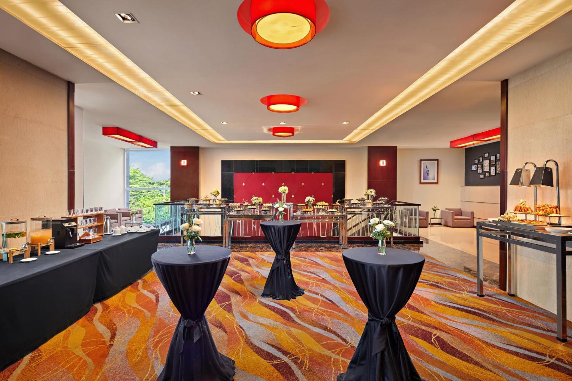 Novotel Nha Trang Exterior photo