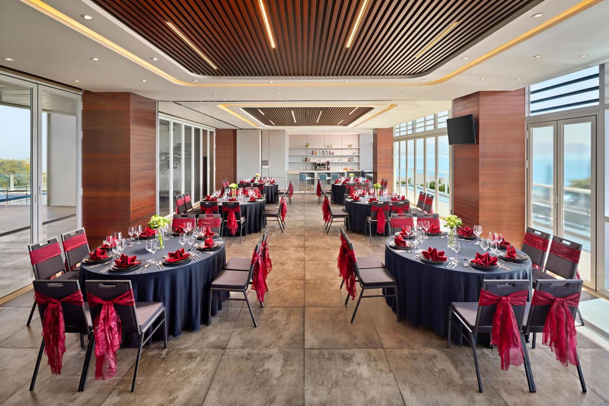 Novotel Nha Trang Exterior photo