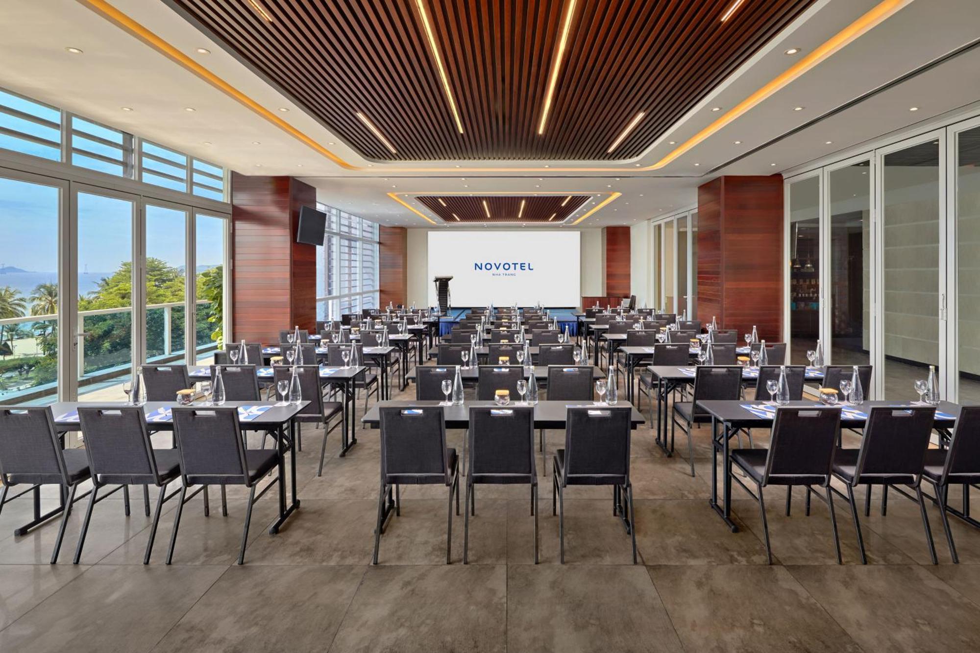 Novotel Nha Trang Exterior photo