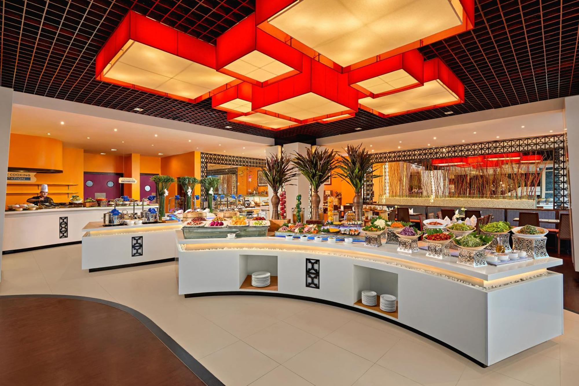 Novotel Nha Trang Exterior photo