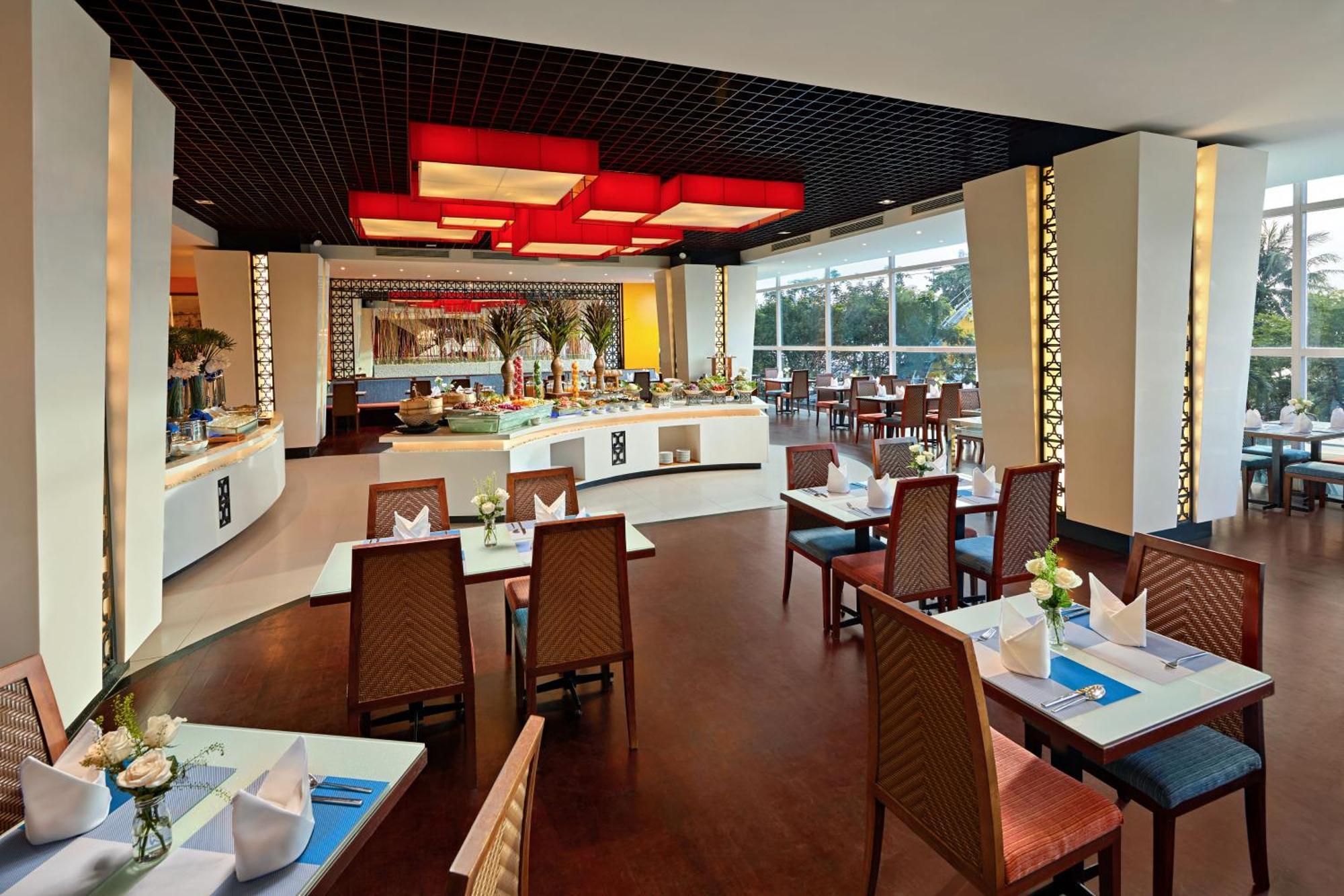 Novotel Nha Trang Exterior photo