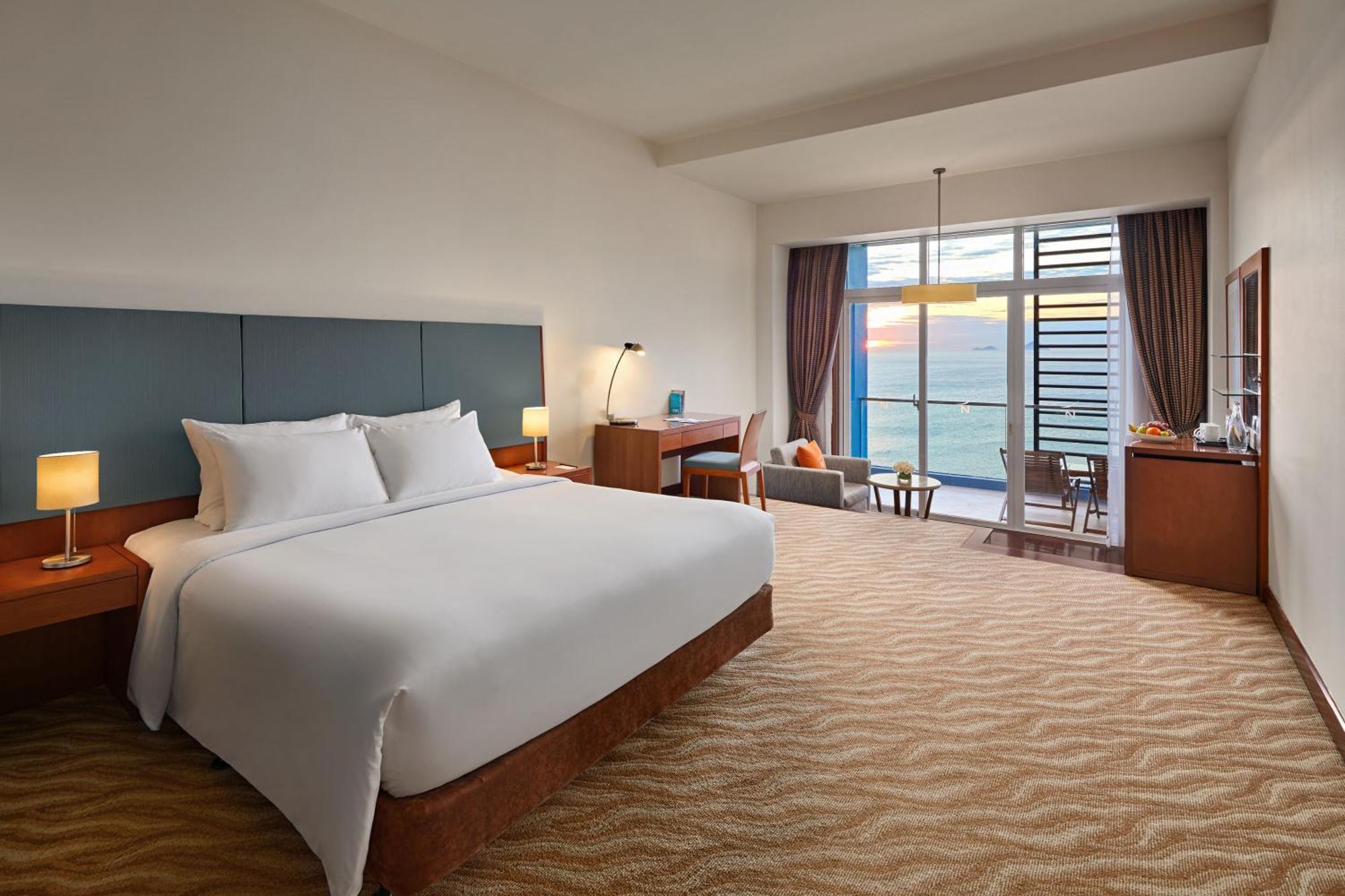 Novotel Nha Trang Exterior photo