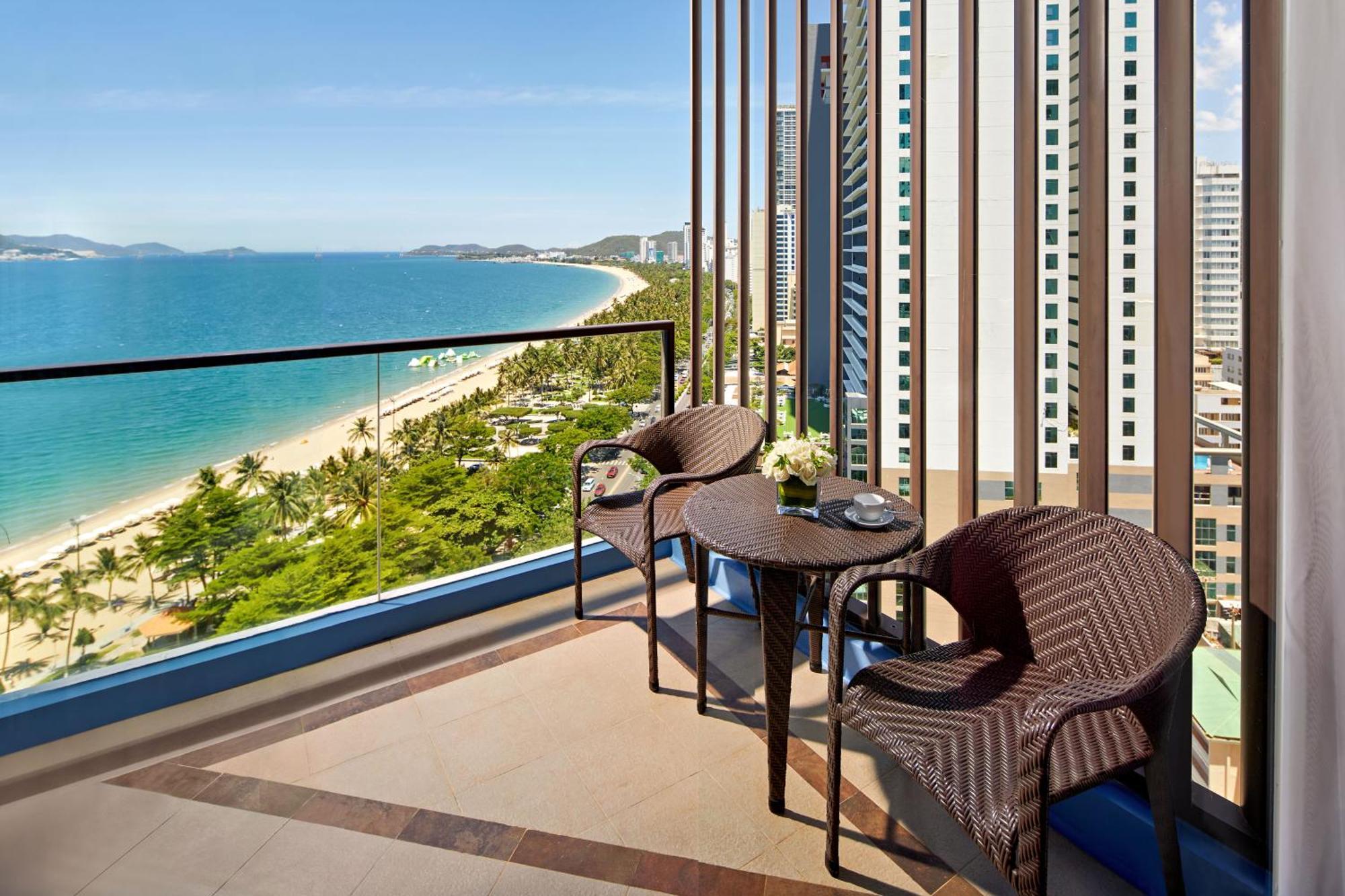 Novotel Nha Trang Exterior photo