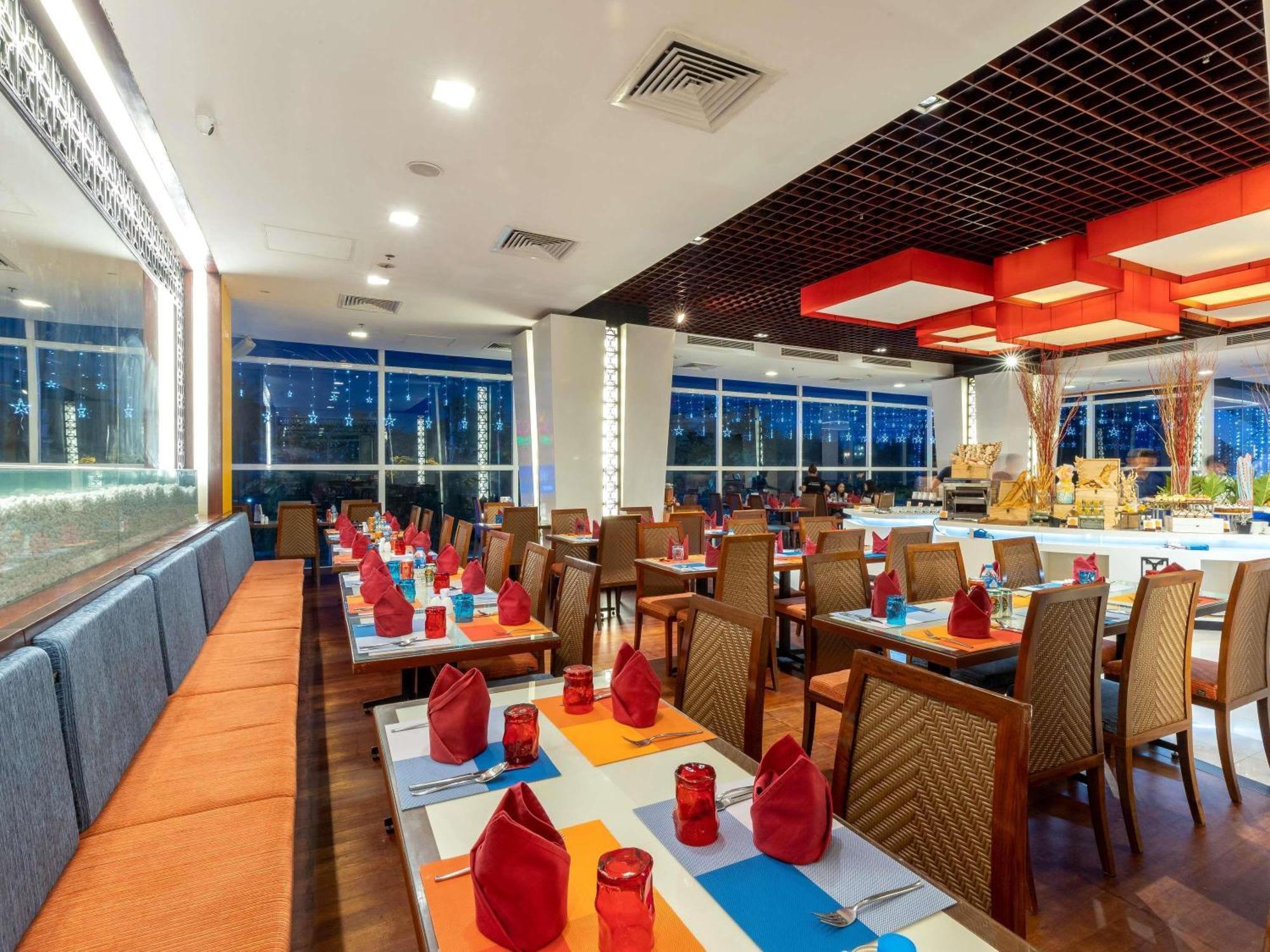 Novotel Nha Trang Exterior photo