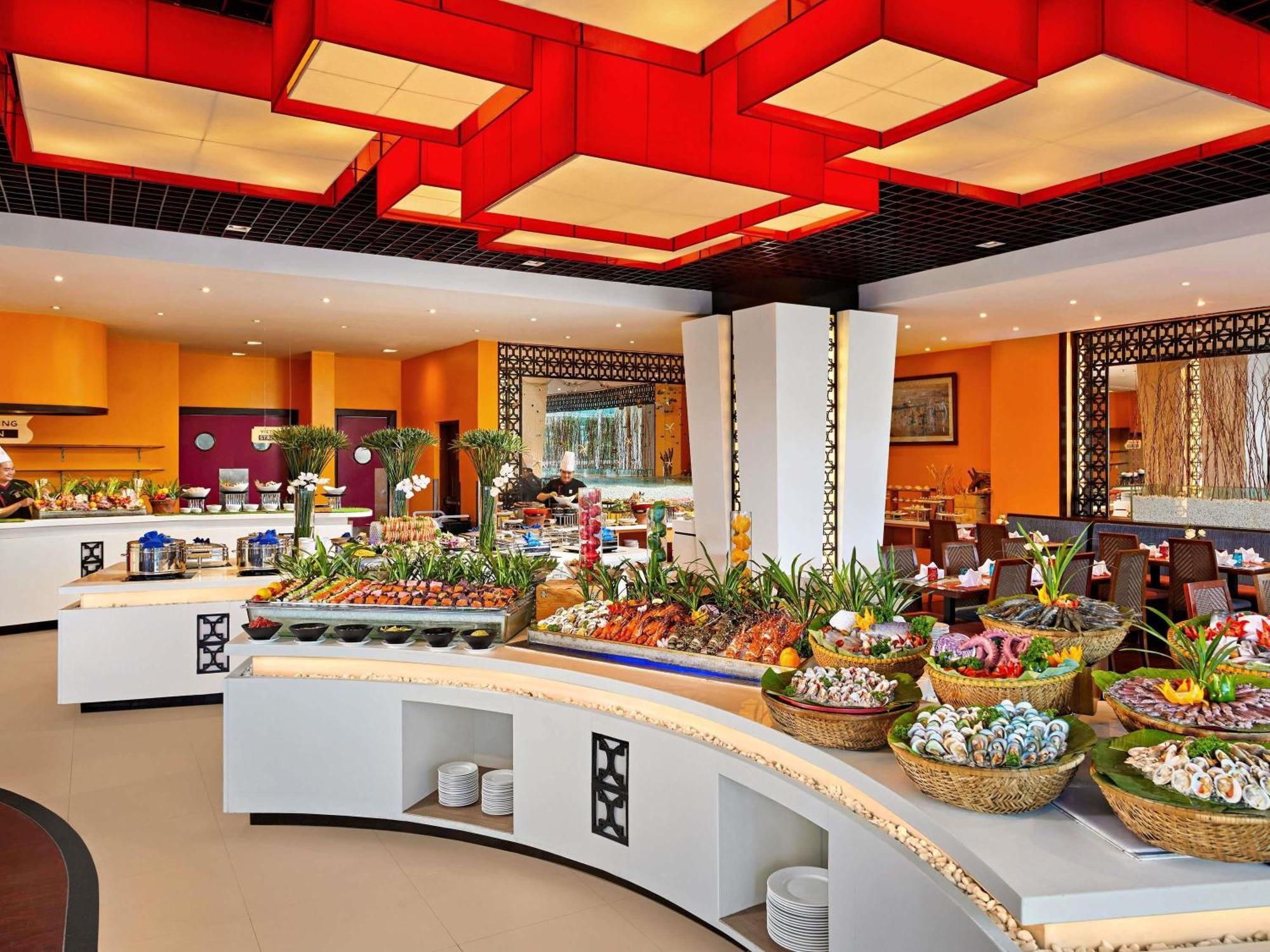 Novotel Nha Trang Exterior photo